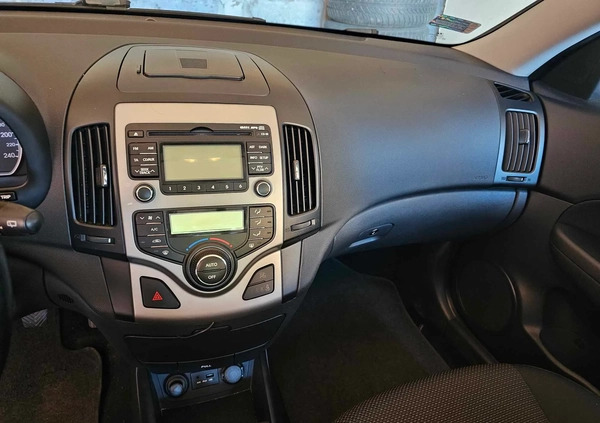 Hyundai I30 cena 16400 przebieg: 207000, rok produkcji 2009 z Orneta małe 67